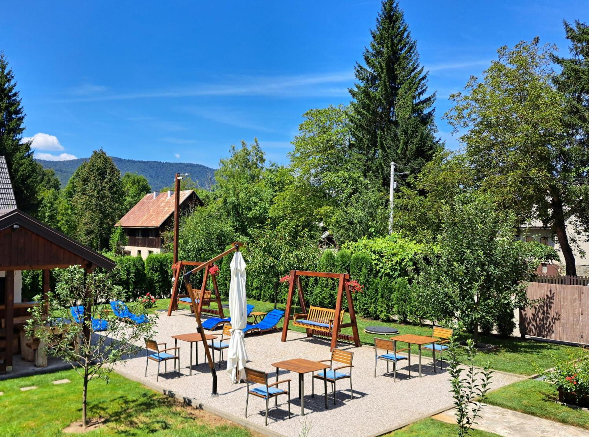 Plitvice Lower Lakes Rooms Plitvica selo Bagian luar foto