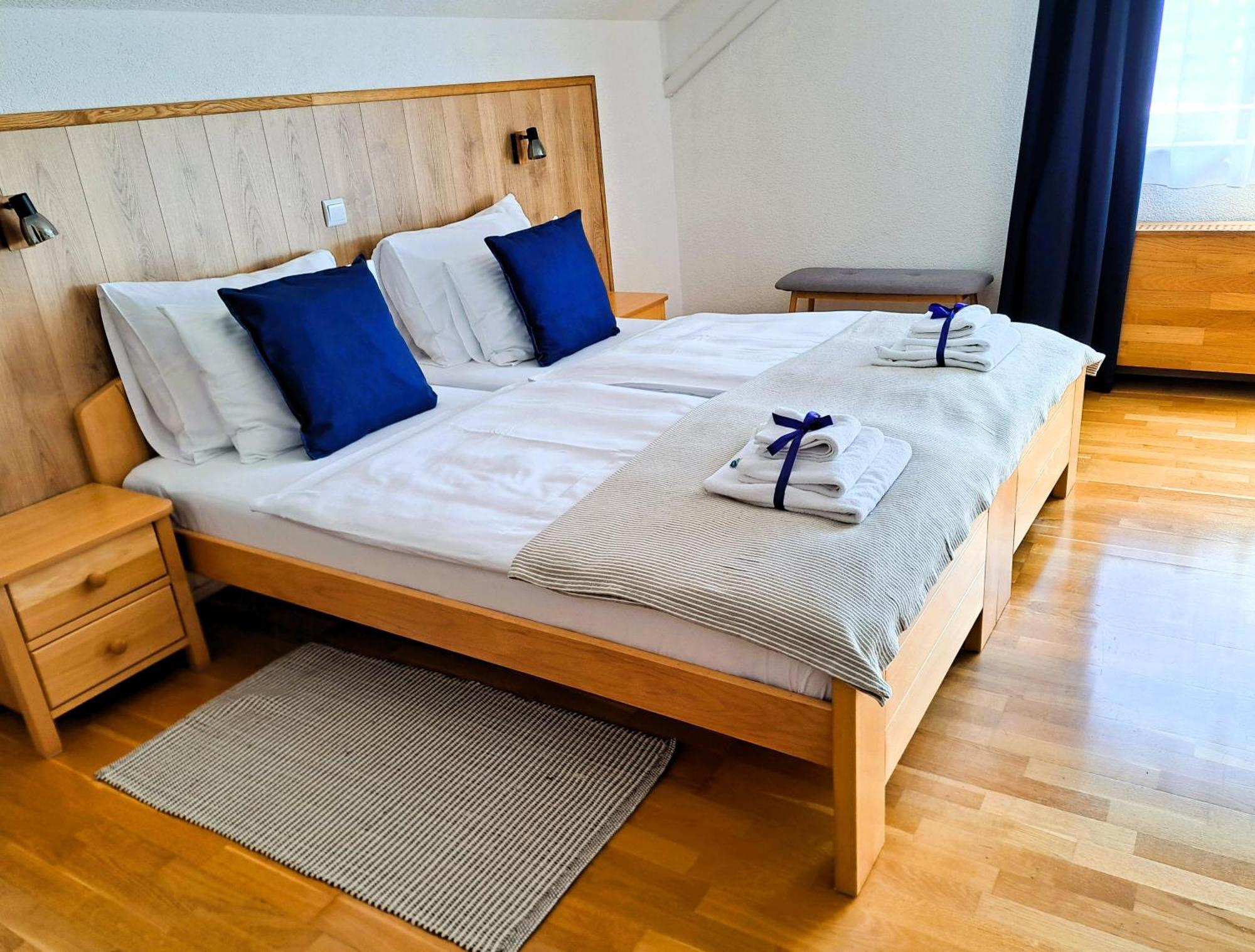 Plitvice Lower Lakes Rooms Plitvica selo Bagian luar foto